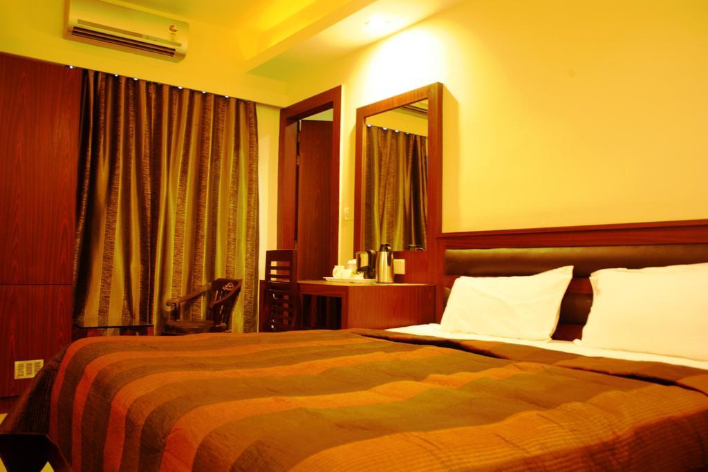 Hotel Avn Grand Ranchi Quarto foto
