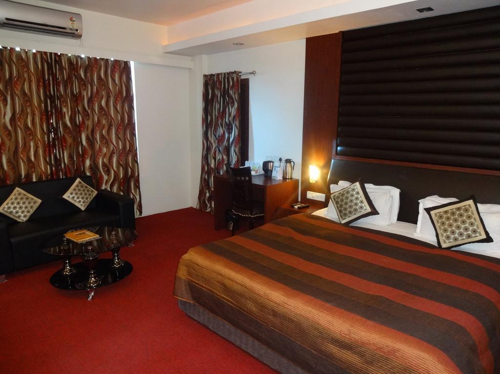Hotel Avn Grand Ranchi Exterior foto